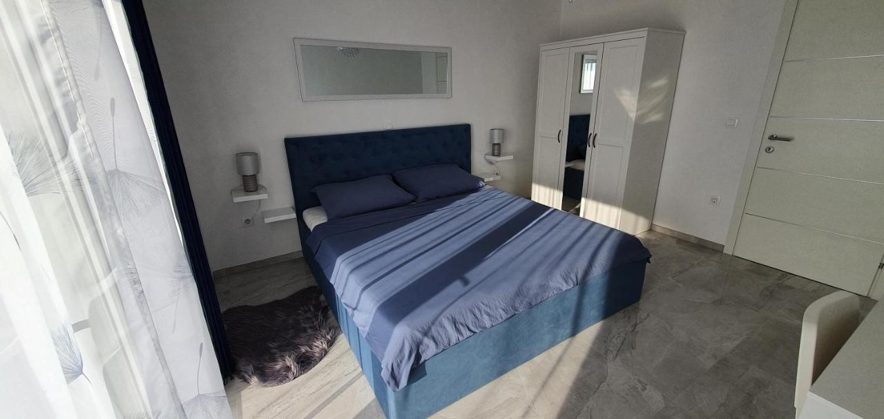 Apartmani Naomi&Leo Сень Экстерьер фото