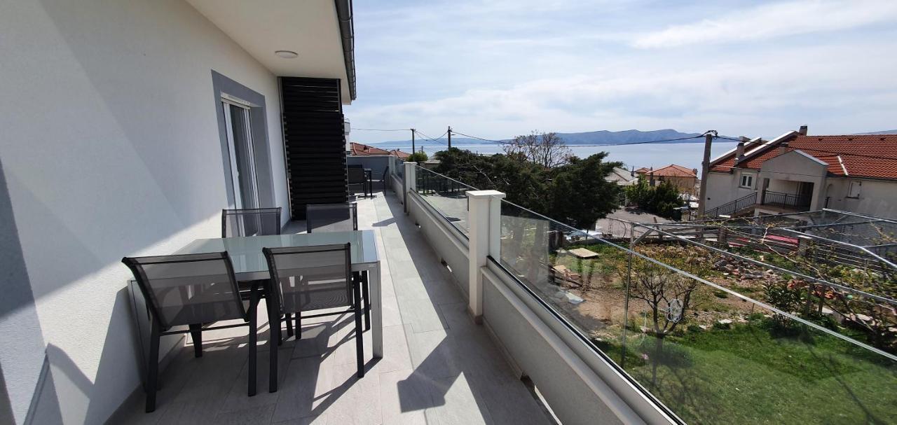 Apartmani Naomi&Leo Сень Экстерьер фото